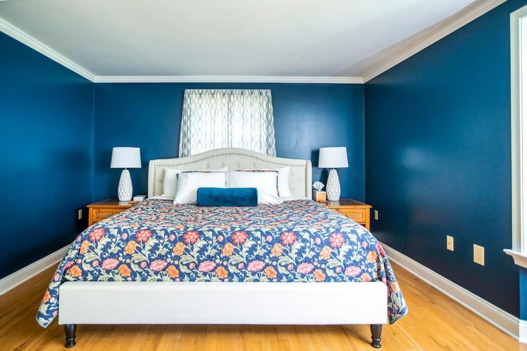 Holiday home Beautiful Fully-furnished Colonial In