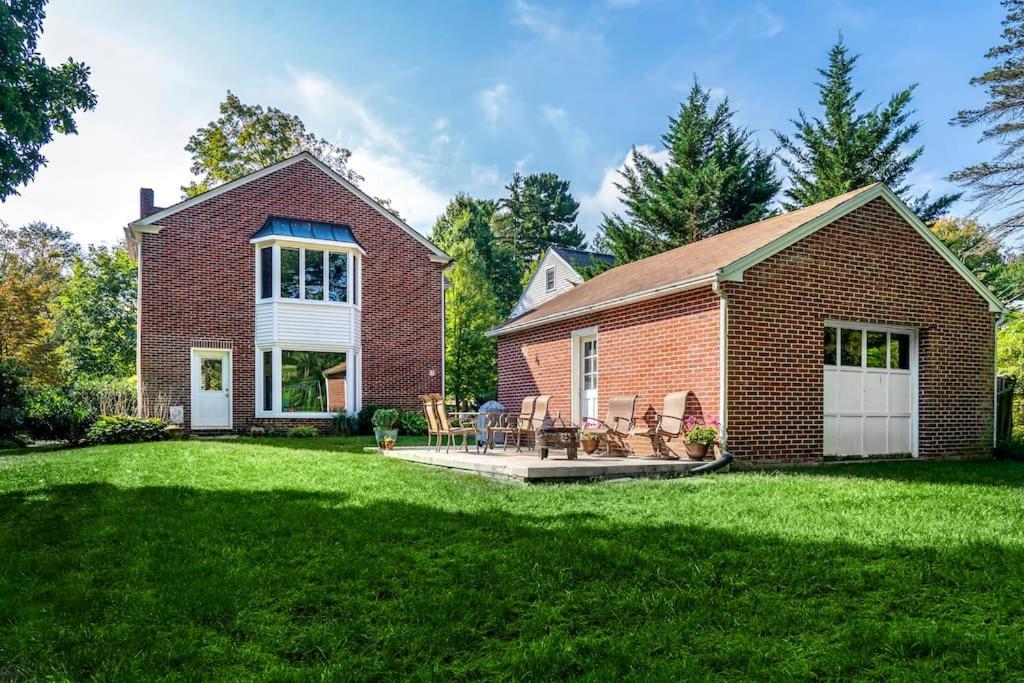 Holiday home Beautiful Fully-furnished Colonial In